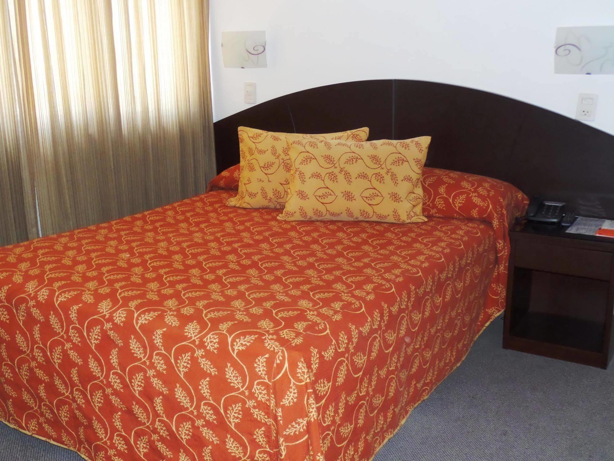 Intiotel Чиклайо Экстерьер фото