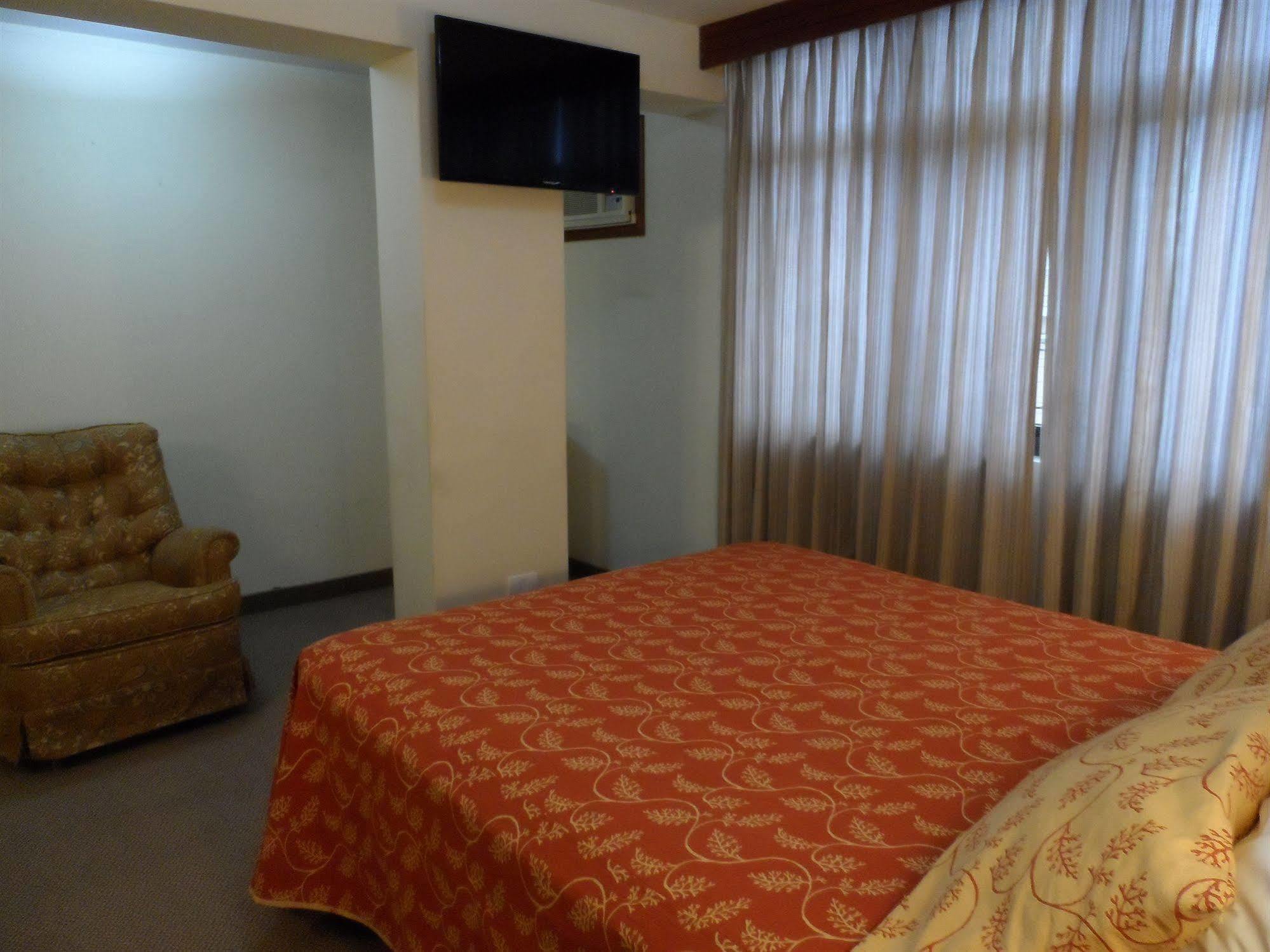 Intiotel Чиклайо Экстерьер фото